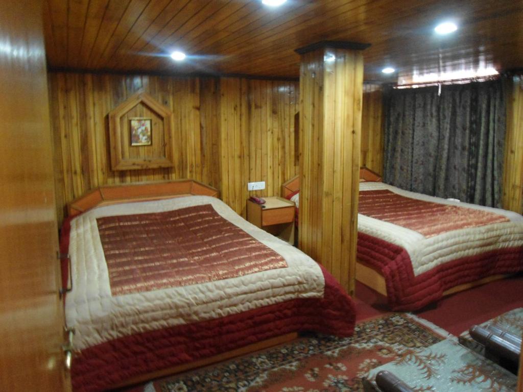 Hotel Broadway Dárdžiling Pokoj fotografie